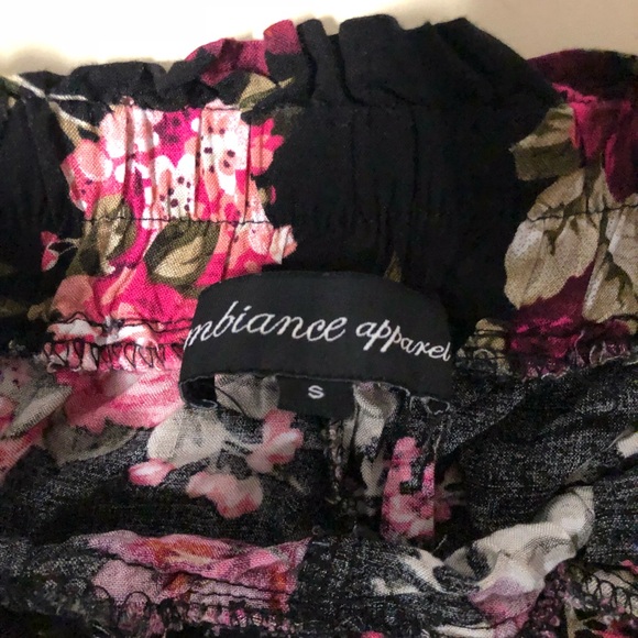 Floral Shorts - Picture 3 of 3